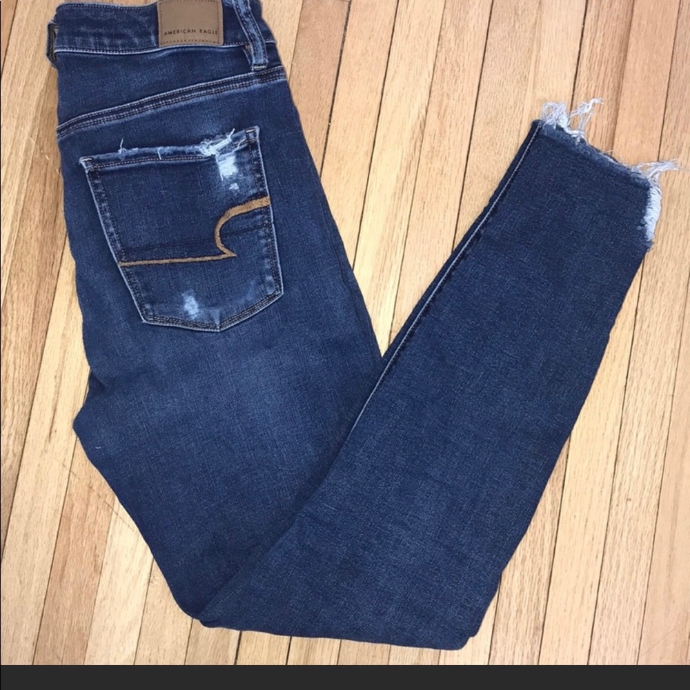 American eagle jeans!